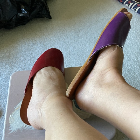 Two pairs of sleepers; price for both pairs. - Picture 7 of 7